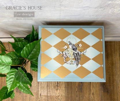 Transfer - Gold Harlequin