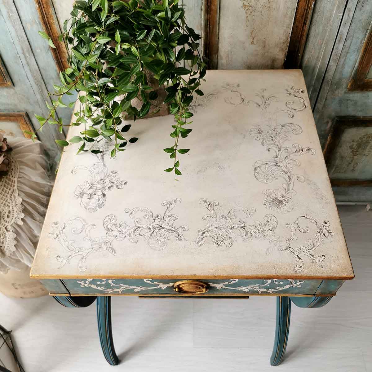Transfer - Alaina Toile